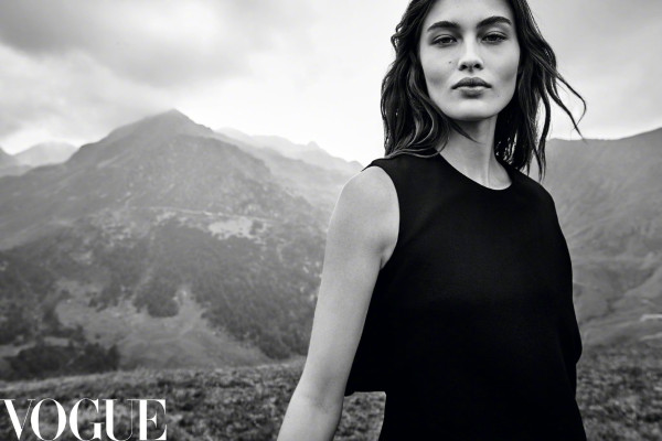 Grace Elizabeth- Vogue China 