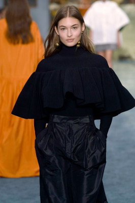Grace Elizabeth - Carolina Herrera Autumn/Winter 2019 Fashion Show in New York