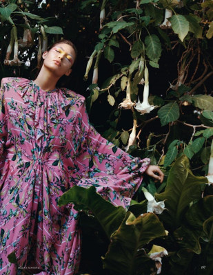 Grace Elizabeth – Vogue Magazine Russia April 2019