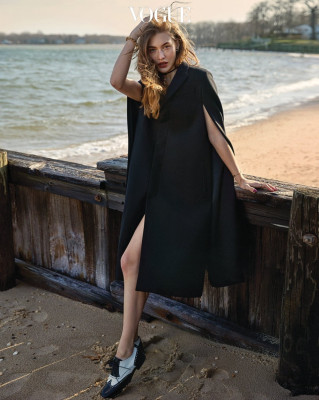 Grace Elizabeth - Vogue Korea 2018