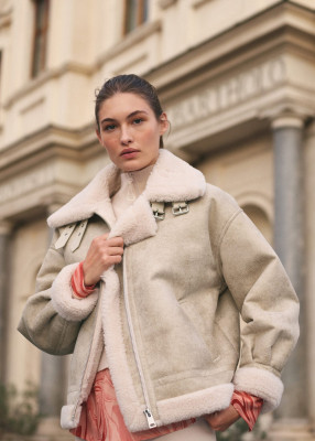 Grace Elizabeth - Mango Campaign (Fall 2021)