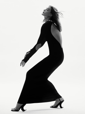 Grace Elizabeth by Max Papendieck for V Magazine // 2021