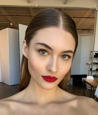 Grace Elizabeth pic #1249990