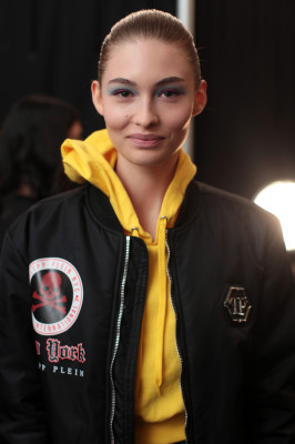 Grace Elizabeth - Oscar de la Renta Fall/Winter 2017 Fashion Show in New York