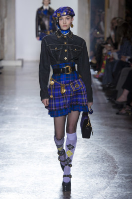 Grace Elizabeth - Versace Fall/Winter 2018 Fashion Show in Milan