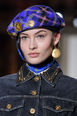 Grace Elizabeth - Versace Fall/Winter 2018 Fashion Show in Milan