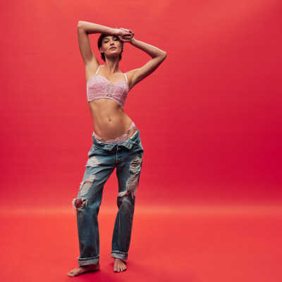 Grace Elizabeth for VS Valentine&#039;s Day 2024