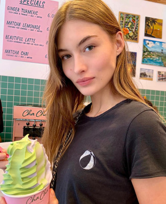 Grace Elizabeth pic #1185316