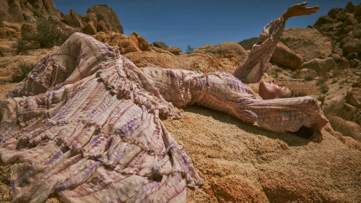 Grace Elizabeth for Alexis (2022)