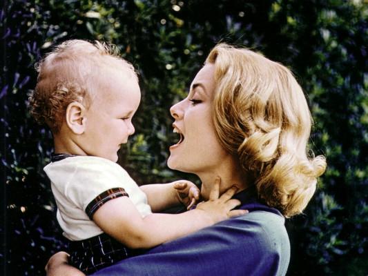 photo 4 in Grace Kelly gallery [id189740] 2009-09-23 00:00:00