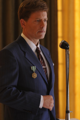 Greg Kinnear pic #448188