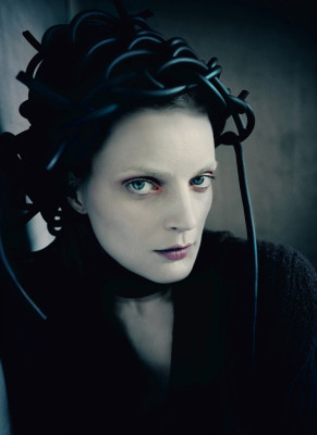 Guinevere van Seenus pic #885176