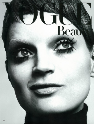 Guinevere van Seenus pic #885175