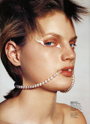 Guinevere van Seenus pic #239125