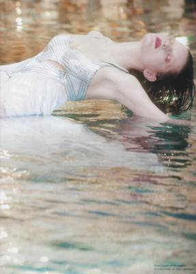 Guinevere van Seenus pic #271128