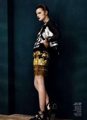 Guinevere van Seenus pic #374306