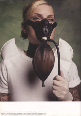 Guinevere van Sennus,2000