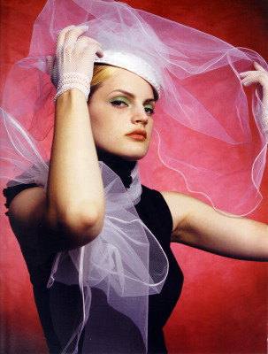 Guinevere van Seenus pic #876757