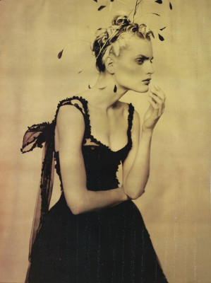 Guinevere van Seenus pic #876772