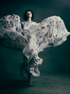 Guinevere van Seenus pic #876773