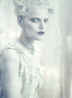 Guinevere van Seenus pic #272899