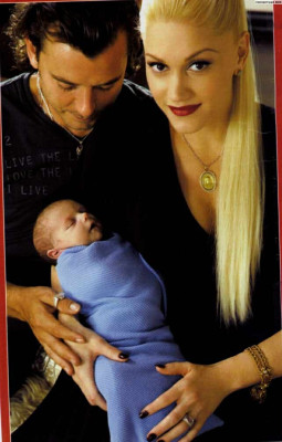 photo 3 in Gwen Stefani gallery [id60781] -0001-11-30 00:00:00
