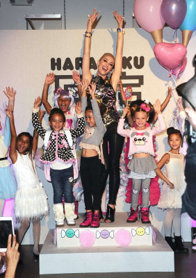 photo 3 in Gwen Stefani gallery [id832796] 2015-09-27 00:00:00