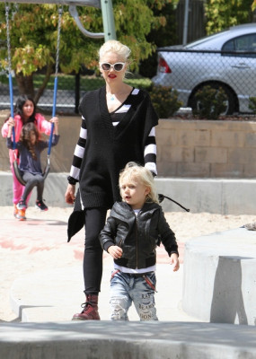 photo 14 in Gwen Stefani gallery [id509055] 2012-05-10 00:00:00