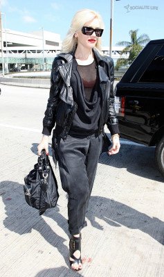 photo 22 in Gwen Stefani gallery [id263247] 2010-05-13 00:00:00