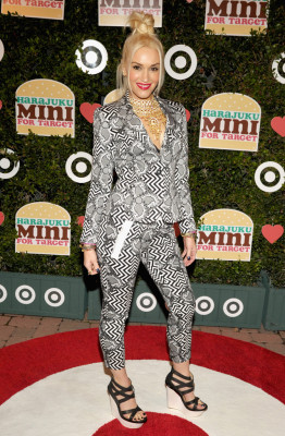 photo 23 in Gwen Stefani gallery [id437683] 2011-11-21 00:00:00