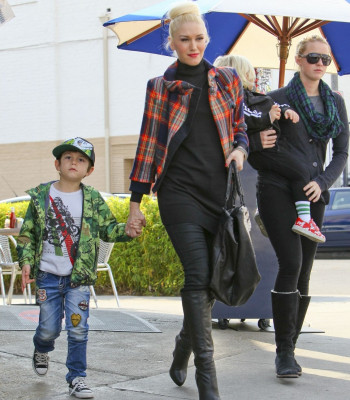 photo 8 in Gwen Stefani gallery [id447860] 2011-12-20 00:00:00