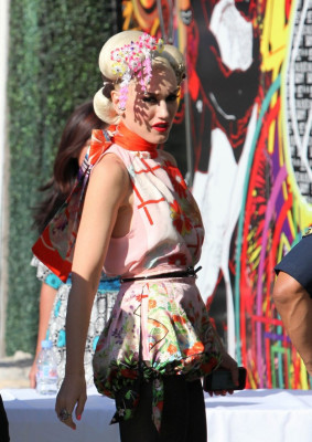 photo 13 in Gwen Stefani gallery [id426159] 2011-10-06 00:00:00