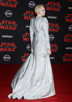 Gwendoline Christie pic #1021521