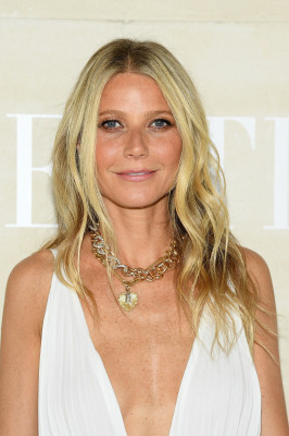 Gwyneth Paltrow - Valentino Haute Couture F/W 2019/2020 Show in Paris 07/03/2019