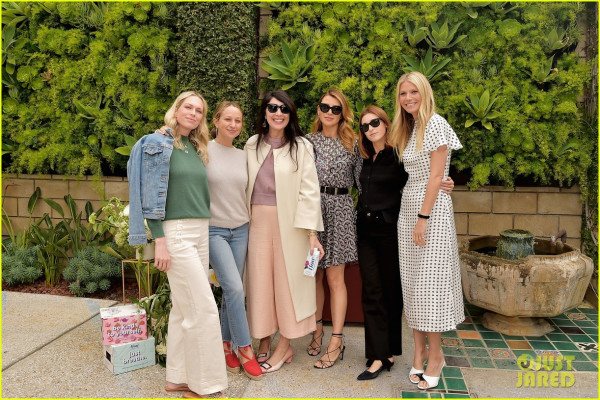 Gwyneth Paltrow - Goop Panel with Flow Alkaline Spring Water in LA 06/06/2019
