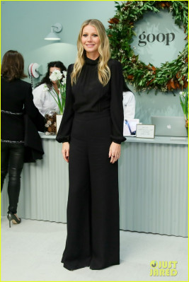 Gwyneth Paltrow Launches goop Gift in New York 11/27/2017