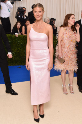 Gwyneth Paltrow at MET Gala in New York 05/01/2017