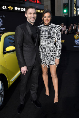 Hailee Steinfeld- ‘Bumblebee’ World Premiere in Los Angeles