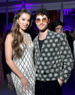 Hailee Steinfeld - Vanity Fair Oscar Party in Beverly Hills 02/09/2020