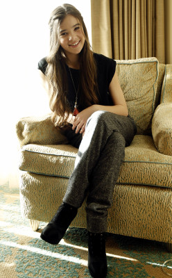 Hailee Steinfeld pic #357984