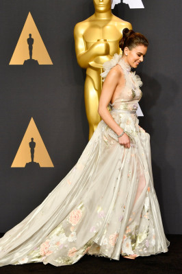 Hailee Steinfeld-89th Annual Academy Awards in Hollywood