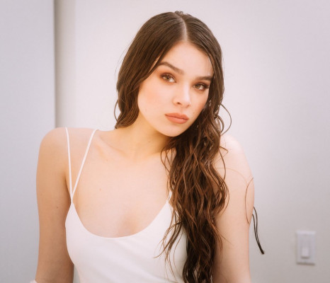 HAILEE STEINFELD at a Photoshoot, February 2020
