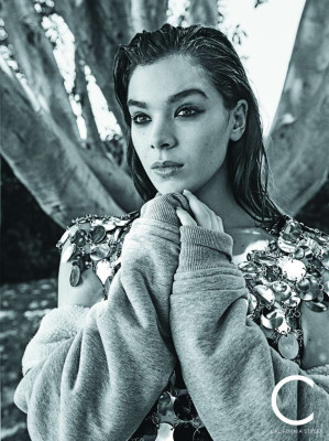 Hailee Steinfeld