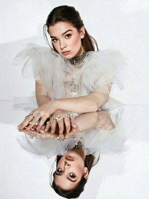 HAILEE STEINFELD – I Love You’s Single Promo