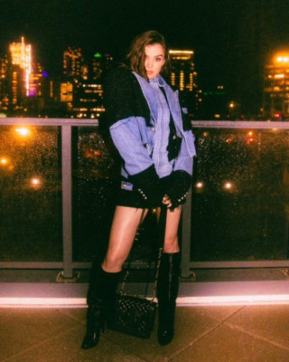 Hailee Steinfeld – Photoshoot April 2019
