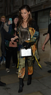 Hailee Steinfeld – in London 