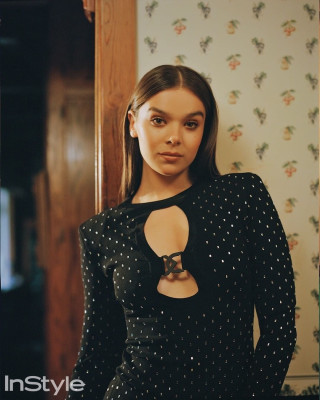 Hailee Steinfeld - InStyle Mexico (November 2021)