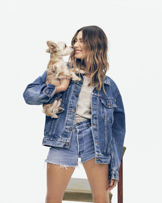 Hailey Baldwin -  Levi’s 501 Originals // 2021