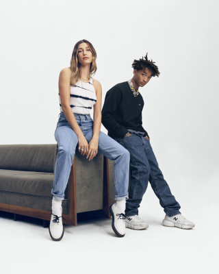 Hailey Baldwin -  Levi’s 501 Originals // 2021