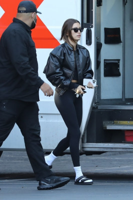Hailey Rhode Bieber - Out in Los Angeles 10/05/2021